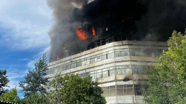 Пожар в НИИ Платан во Фрязино