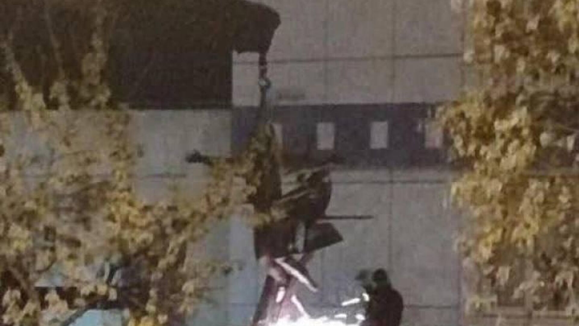 Снос памятника Высоцкому - РИА Новости, 1920, 25.05.2025