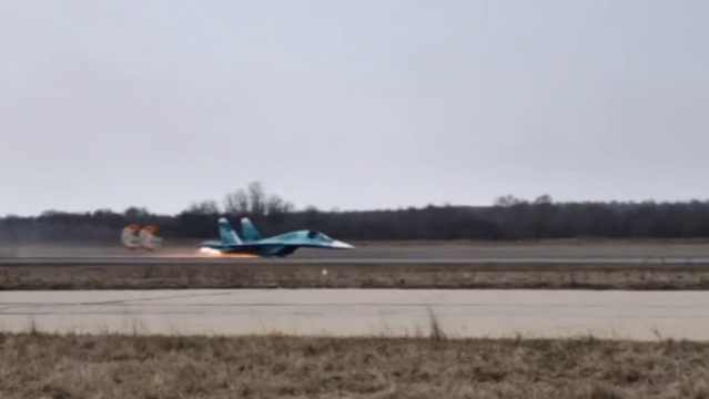 Су-34 на брюхо - РИА Новости, 1920, 22.03.2025