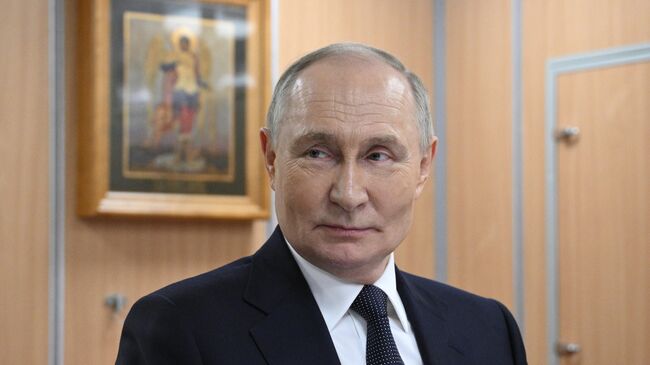 Рабочая поездка президента Владимира Путина в Мурманск