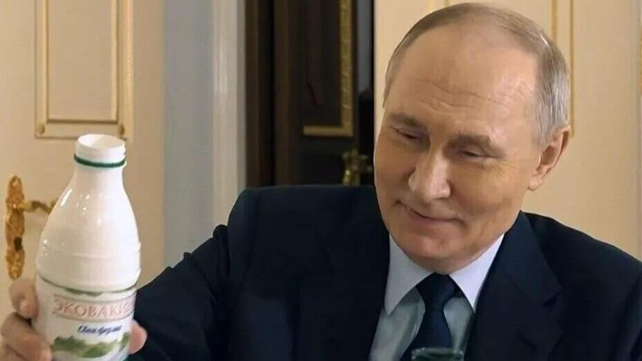 Кадр из документального фильма Россия. Кремль. Путин. 25 лет - РИА Новости, 1920, 06.05.2025