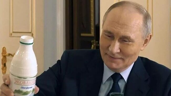 Кадр из документального фильма Россия. Кремль. Путин. 25 лет