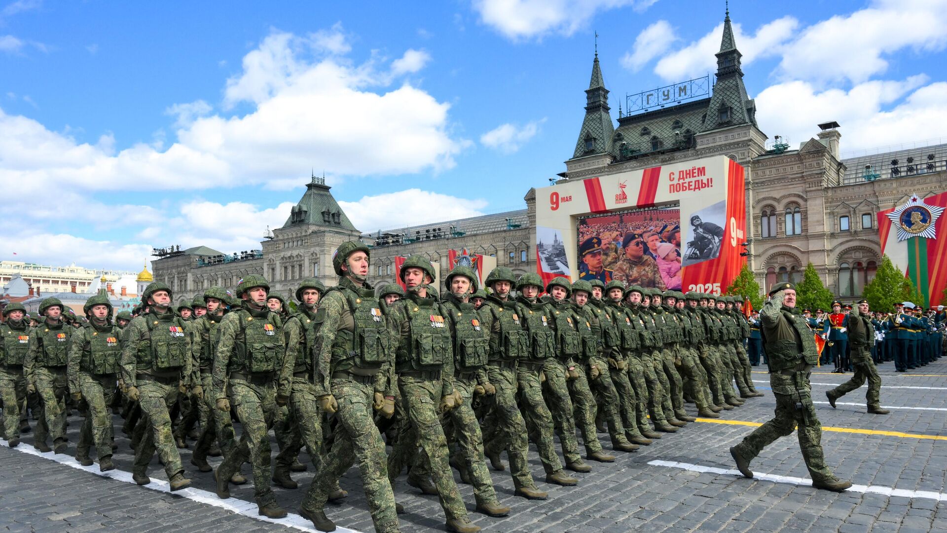 Москва. Военный парад, посвященный 80-летию Победы в Великой Отечественной войне - РИА Новости, 1920, 10.05.2025