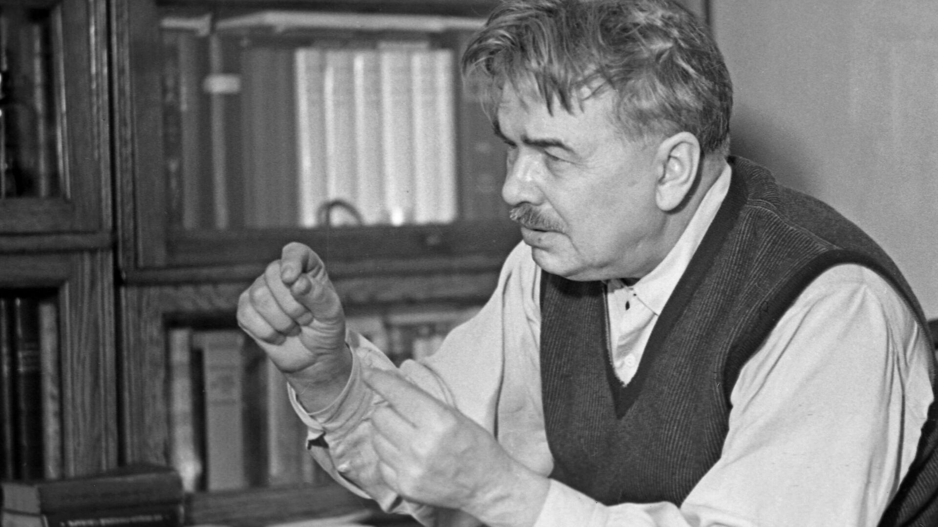 Леонид Леонов - РИА Новости, 1920, 01.06.2025