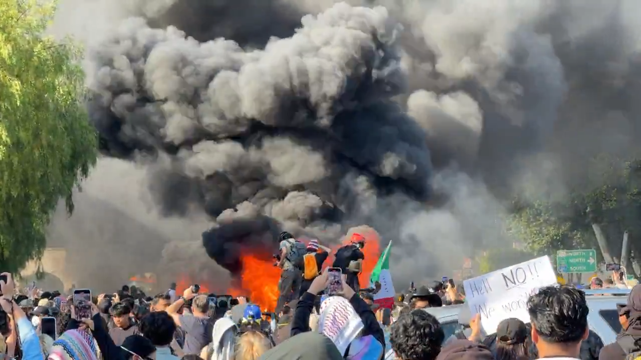 протесты в Лос-Анджелесе - РИА Новости, 1920, 11.06.2025