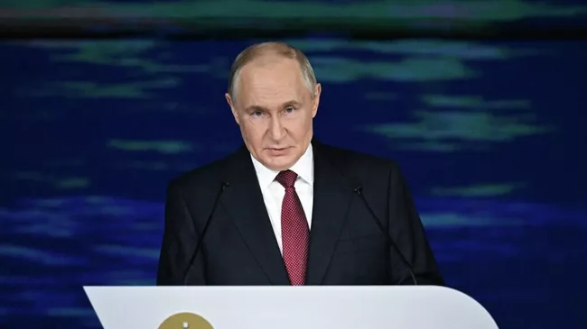 Выступление Владимира Путина на пленарном заседании ПМЭФ-2025