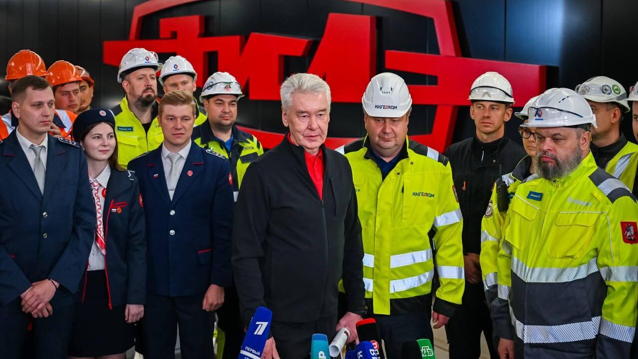 Собянин в метро - РИА Новости, 1920, 21.06.2025