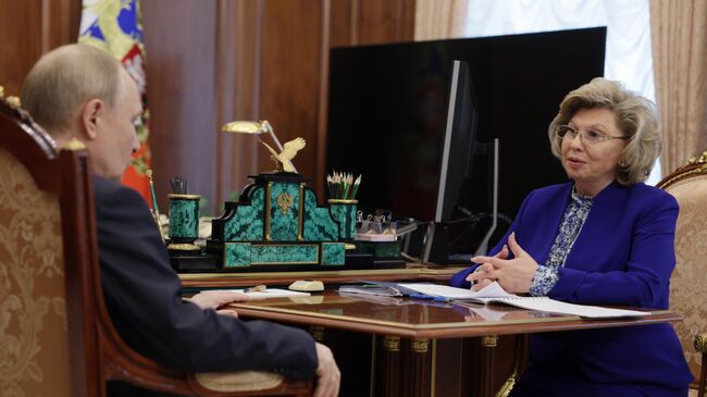 Президент Владимир Путин встретился с уполномоченным по правам человека в РФ Татьяной Москальковой