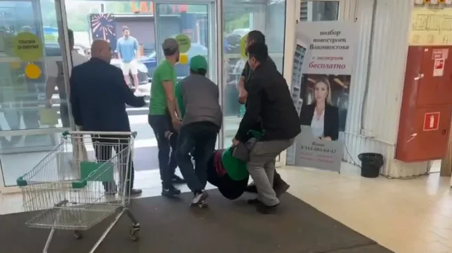 супермаркет во Владивостоке