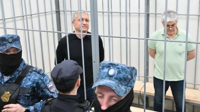 Оглашение приговора экс-замминистру обороны Т. Иванову
