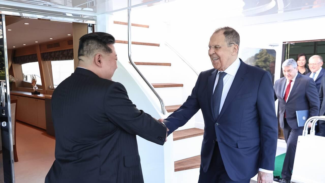 Сергей Лавров и Ким Чен Ын - РИА Новости, 1920, 13.07.2025