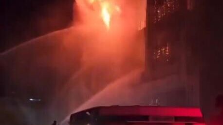 Пожар в ТЦ в Ираке - РИА Новости, 1920, 17.07.2025