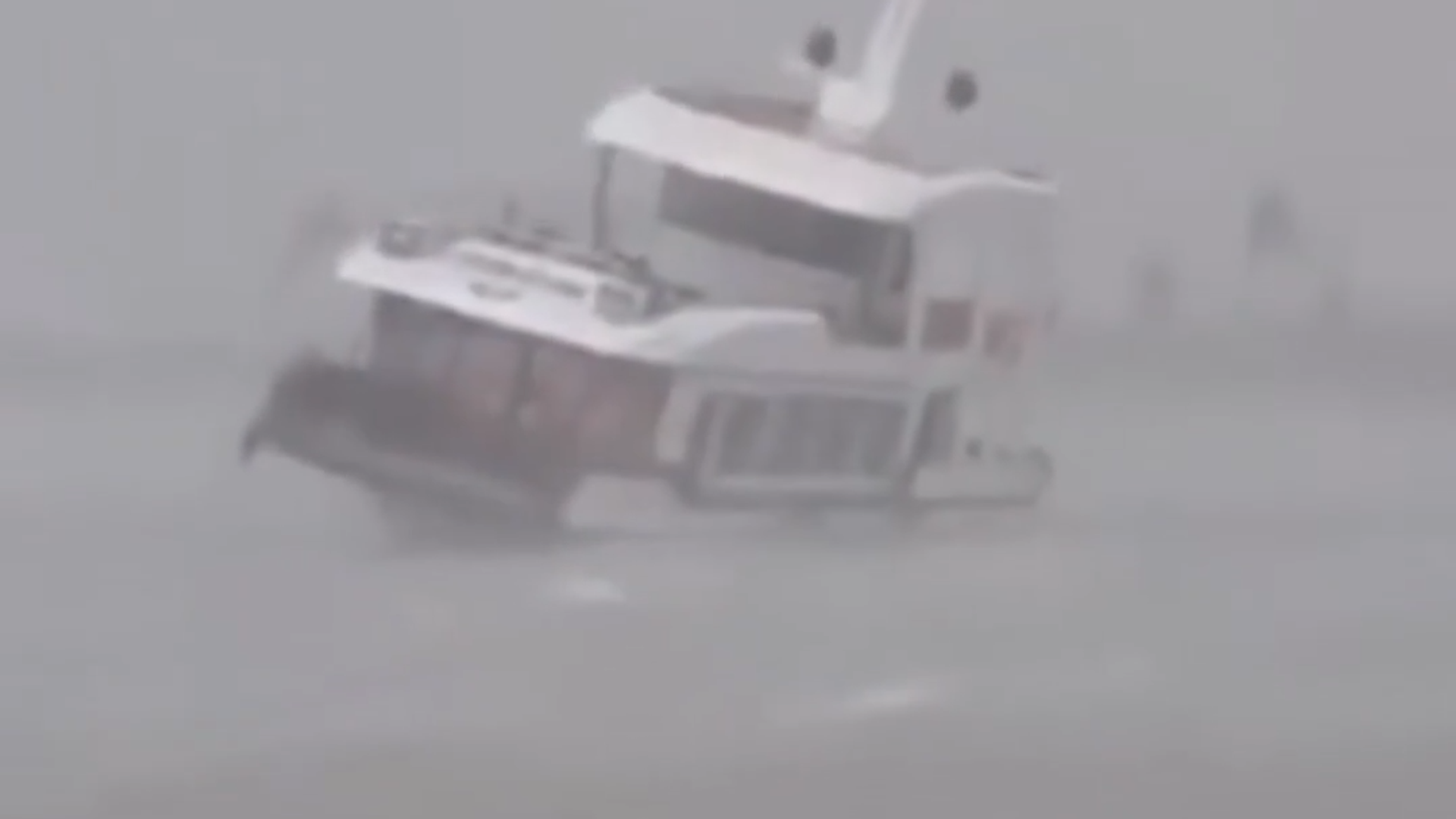 Судно во Вьетнаме - РИА Новости, 1920, 19.07.2025