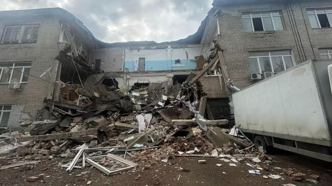 Обрушение здания в Екатеринбурге