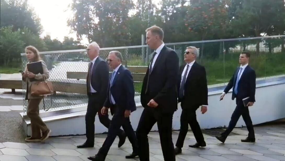 Самолет с делегацией США приземлился в аэропорту Внуково-2  - РИА Новости, 1920, 06.08.2025