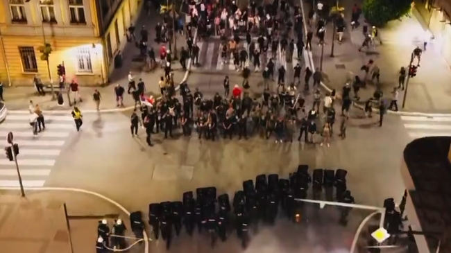 Протесты в Сербии