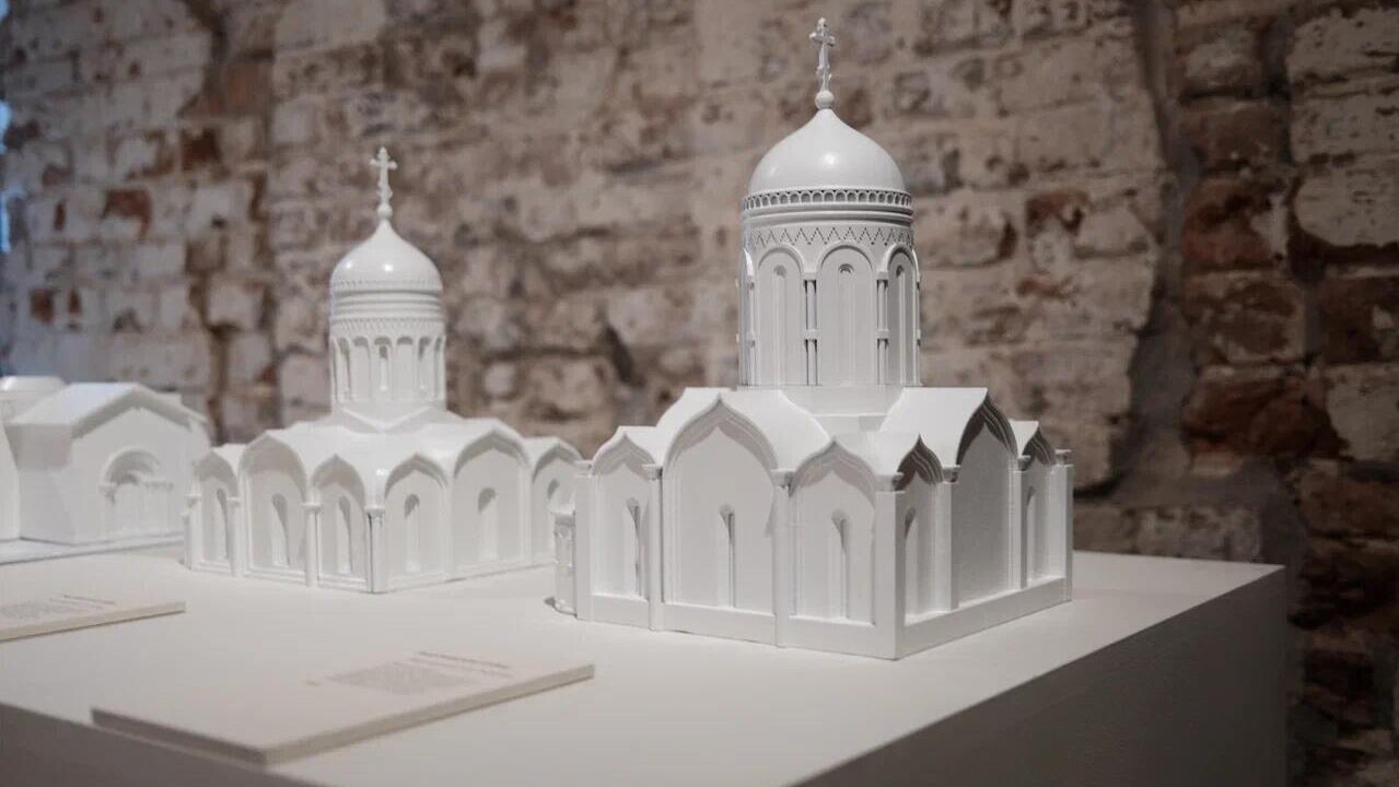 В Музее архитектуры открылась масштабная выставка о Георгиевском соборе - РИА Новости, 1920, 26.08.2025
