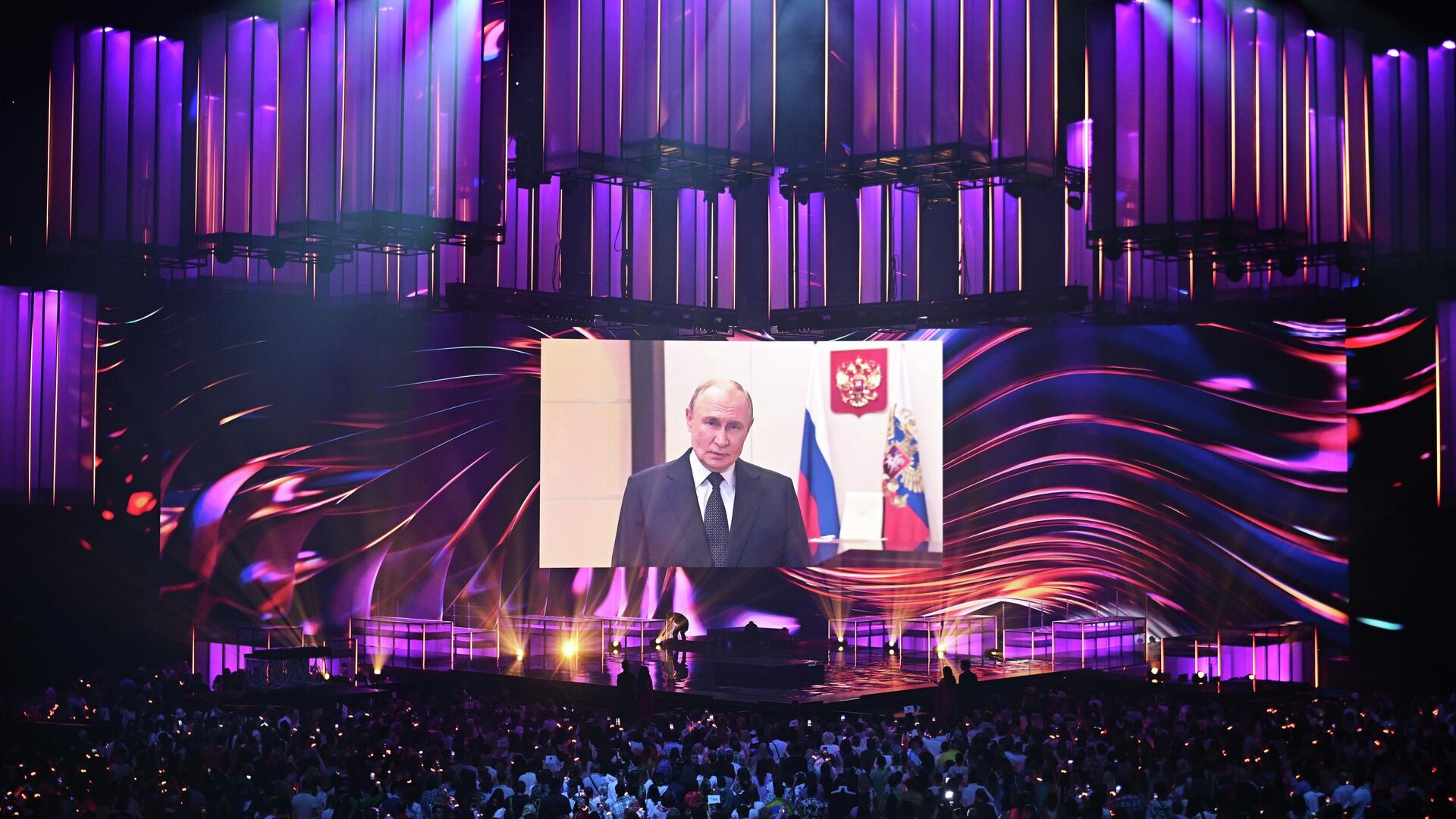 Видеообращение президента Владимира Путина к участникам Интервидения - РИА Новости, 1920, 20.09.2025