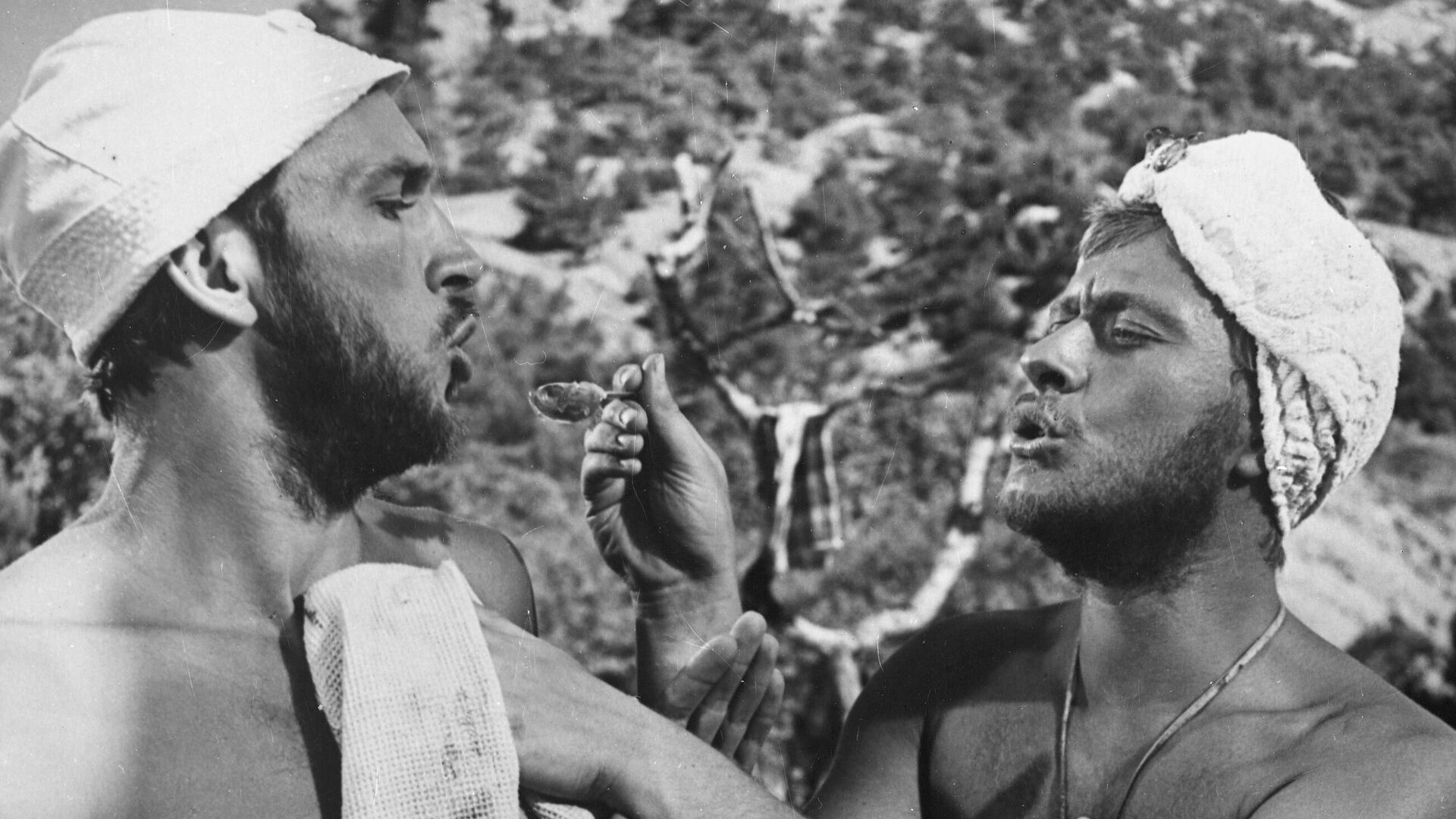 Геннадий Нилов и Андрей Миронов - РИА Новости, 1920, 30.09.2025