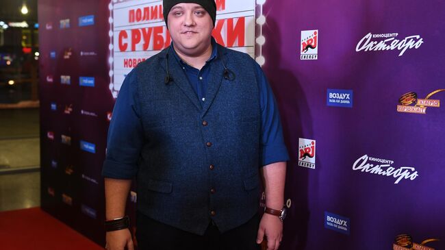 Премьера фильма Полицейский с Рублевки. Новогодний беспредел Премьера фильма Полицейский с Рублевки. Новогодний беспредел