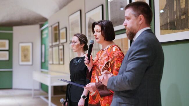 Выставка Архитекторы братья Веснины. Начало