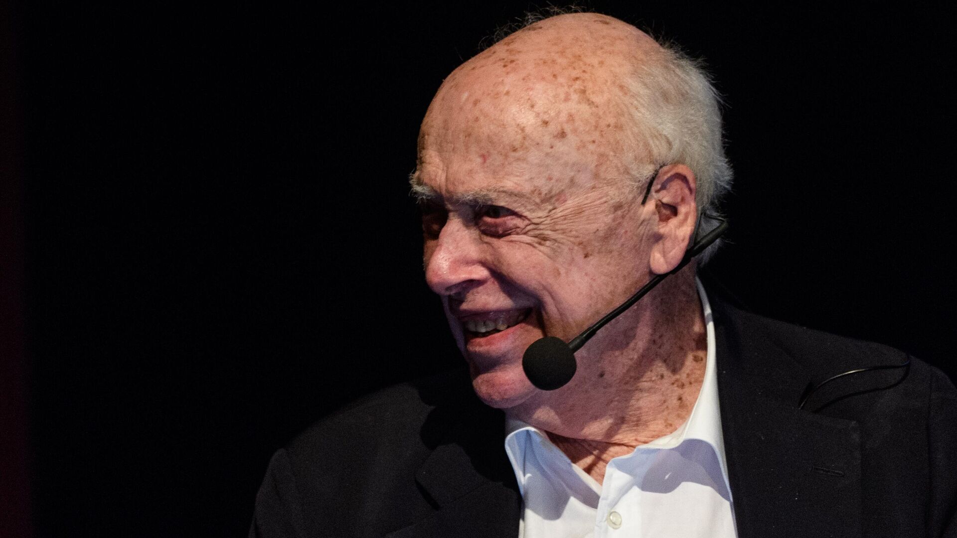 Лекция Нобелевского лауреата Джеймса Уотсона - РИА Новости, 1920, 08.11.2025