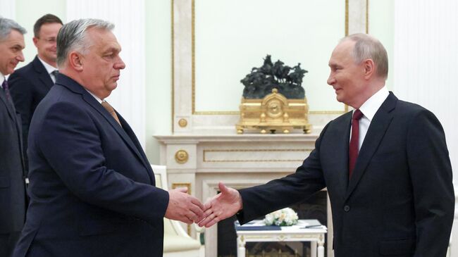 Президент Владимир Путин провел встречу с премьер-министром Венгрии Виктором Орбаном