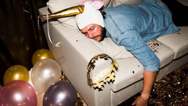 Похмелье - РИА Новости, 1920, 01.01.2026