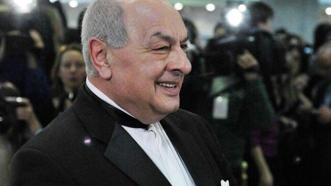 Левон Оганезов: я долго не могу быть серьезным