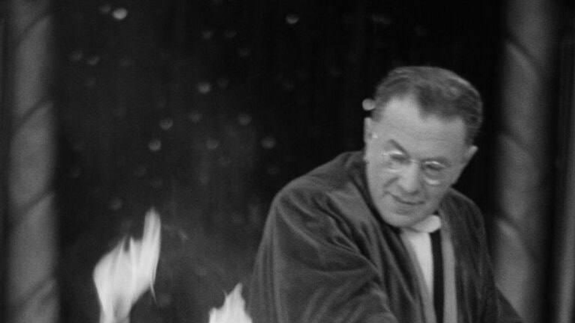 Иллюзионист Эмиль Кио младший - РИА Новости, 1920, 30.12.2025