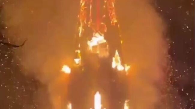 В Амстердаме выспыхнул пожар в церкви Вонделкерк