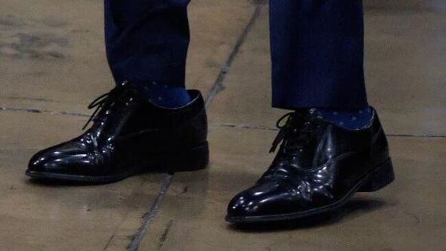 Госсекретарь США Марко Рубио заметили в туфлях на вырост