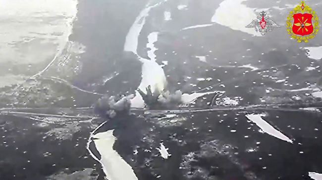 ВКС РФ уничтожили переправу через реку Оскол в Харьковской области