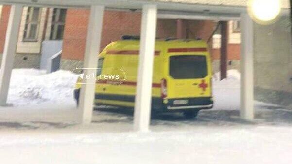 Школа № 181 Екатеринбурга, в которой умер школьник - РИА Новости, 1920, 09.02.2026