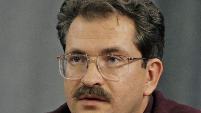 Тележурналист Владислав Листьев