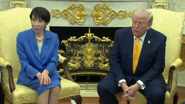 Трамп с премьером Японии Такаити