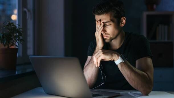 Работа ночью Работа ночью - РИА Новости, 1920, 26.03.2026