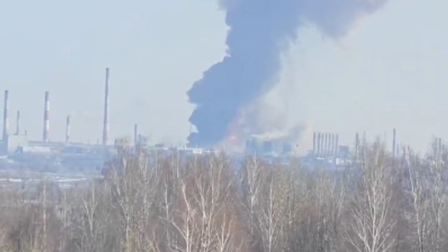 Пожар на Нижнекамскнефтехиме