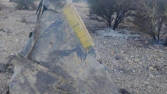 Обломки, предположительно, сбитого американского истребителя в Иране