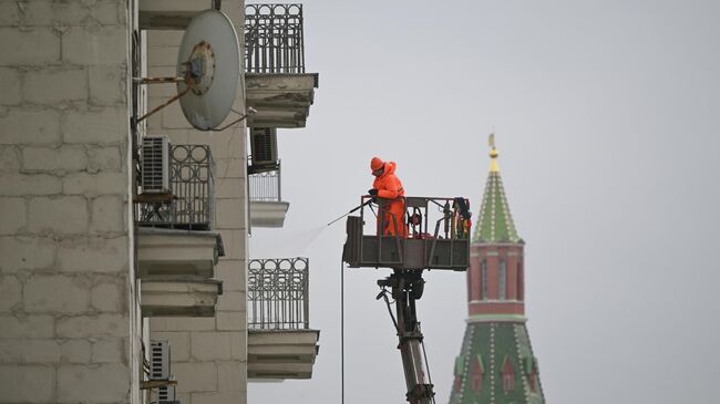 Мойка фасада здания