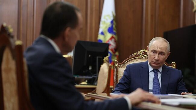 Путин провел рабочую встречу с губернатором Краснодарского края Вениамином Кондратьевым