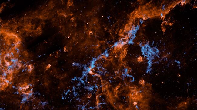Телескоп NASA SPHEREx заснял межзвездный лед в Млечном Пути
