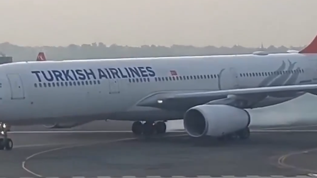 самолет Turkish Airlines