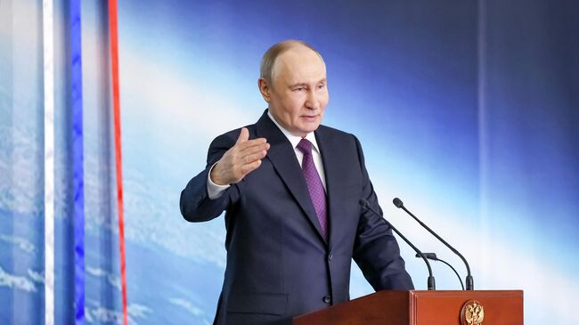 Президент Владимир Путин посетил Московский институт теплотехники