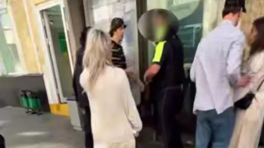 Банда автоподставщиков напала на полицейского в центре Москвы - РИА Новости, 1920, 29.06.2026