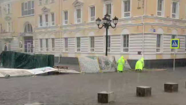На Москву обрушился циклон Бернадетт На Москву обрушился циклон Бернадетт