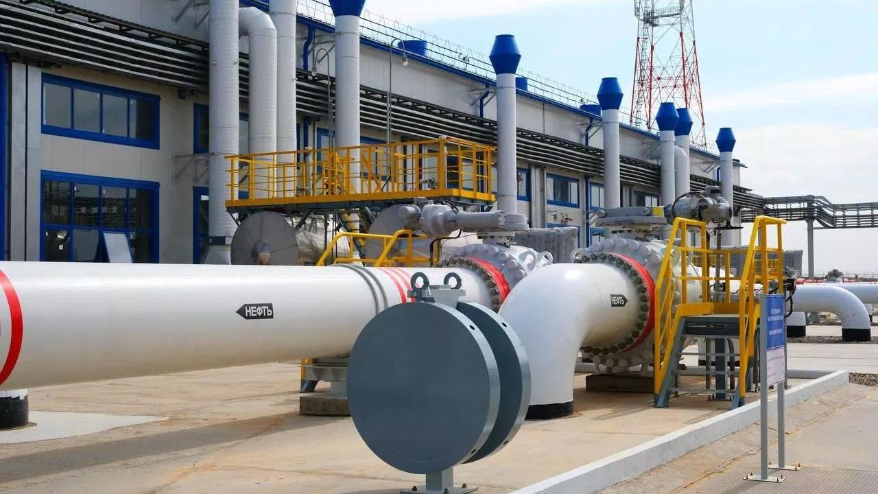 Нефтеперекачивающая станция КТК Нефтеперекачивающая станция КТК - РИА Новости, 1920, 17.07.2026