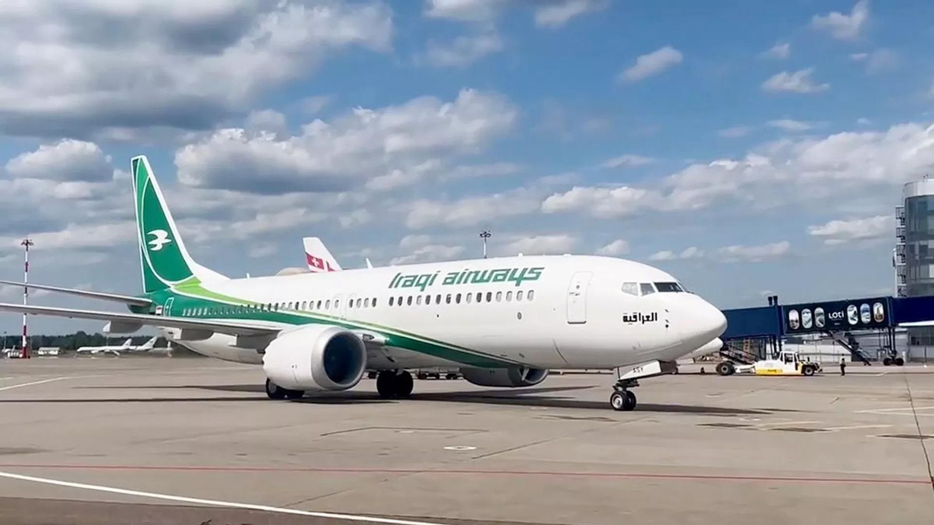 Самолет авиакомпании Iraqi Airways в аэропорту Внуково Самолет авиакомпании Iraqi Airways в аэропорту Внуково - РИА Новости, 1920, 04.08.2026