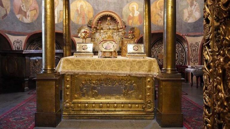 Молебен в Архангельском соборе, где открыли мощи Дмитрия Донского Молебен в Архангельском соборе, где открыли мощи Дмитрия Донского - РИА Новости, 1920, 20.08.2026