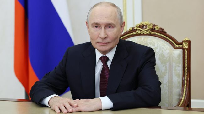Владимир Путин поздравил российских школьников с Днем знаний